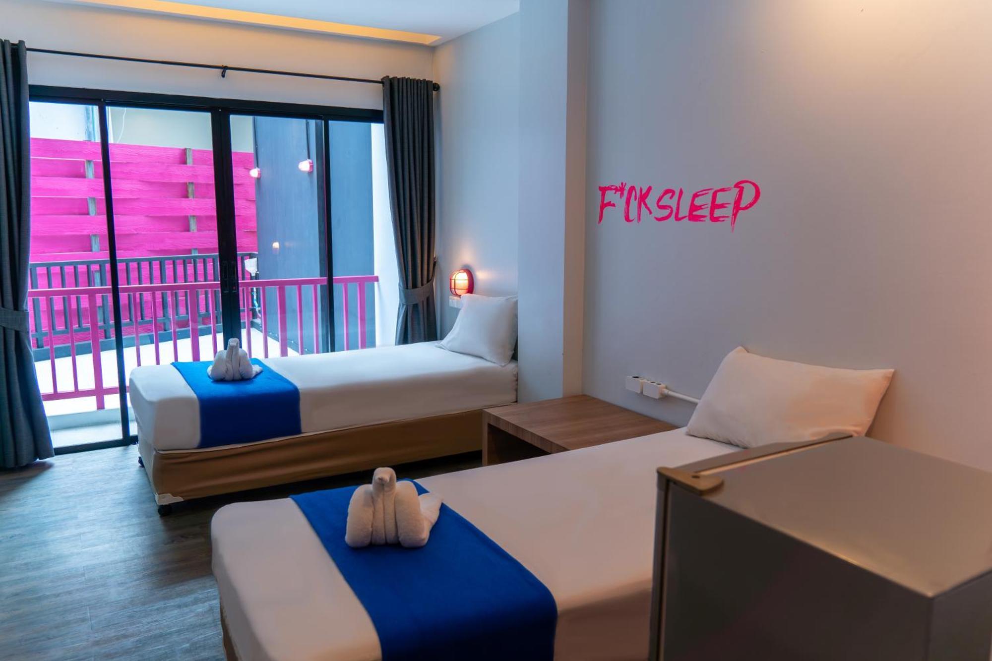 Albergue Slumber Surf Phuket Kata Exterior foto