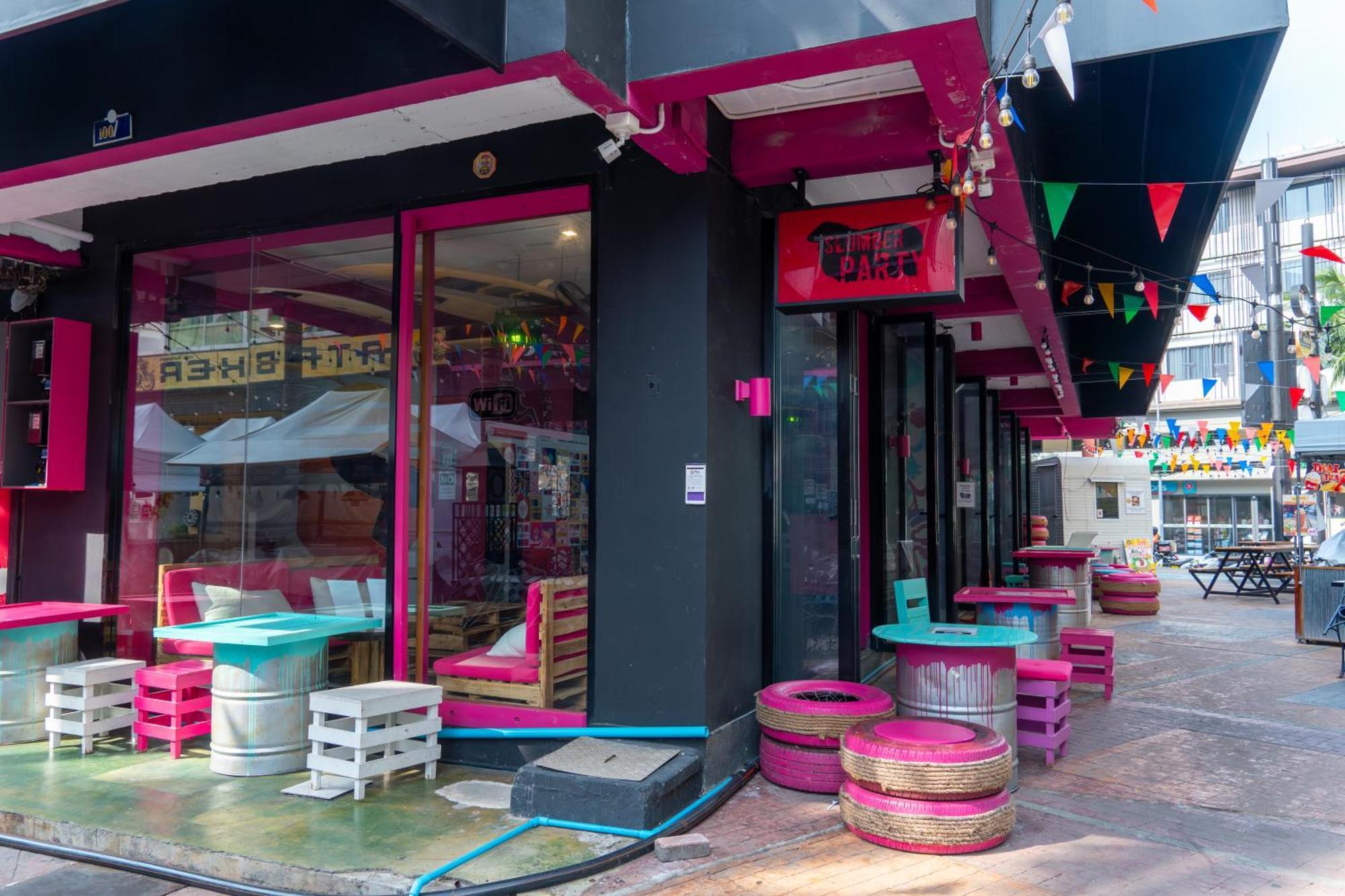 Albergue Slumber Surf Phuket Kata Exterior foto